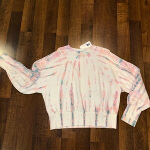NWT Old Navy Size Large Tie-Dye Crop Sweatshirt